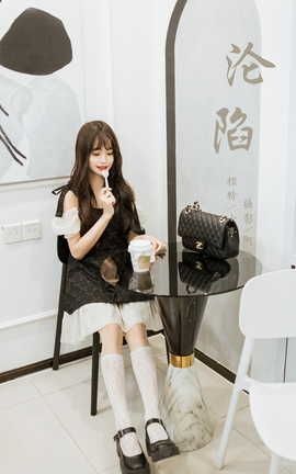 雅拉伊YALAYI 2022.09.26 VOL.976 沦陷 小亭 雅拉伊YALAYI 2022.09.26 VOL.976 沦陷 小亭