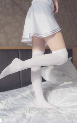 兔玩映画 C28.006 阳光和白裙 兔玩映画 C28.006 阳光和白裙