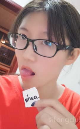 露脸尺度举牌-鱼宝&俞静蕾萝莉 露脸尺度举牌-鱼宝&俞静蕾萝莉