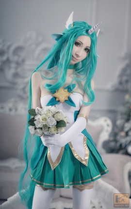Alina Latypova Soraka Star Guardian Chrismas_˿