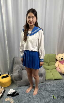 ������Ӱ NO.045 ���ж̿� ���� ��˿ ��ͷЬ