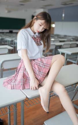 ӳ B63.001 ɫȹŮ_˿