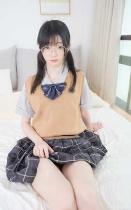   Ʒ