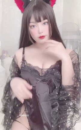 ����-  ��ϵè����Ů_002[720X1280 37��]
